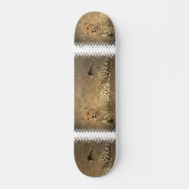 A chita mancha o skate (Frente)