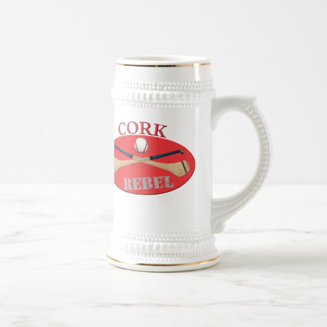 A cortiça revolta-se caneca de cerveja da cerveja (Direita)