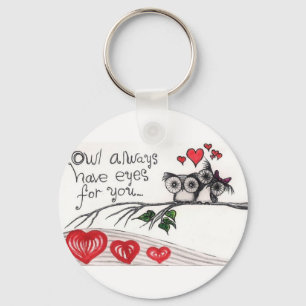 A coruja tem sempre os olhos para você - chaveiro