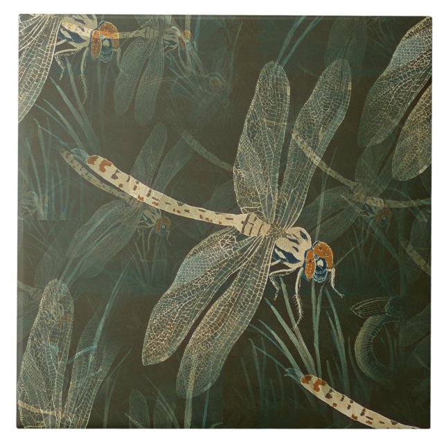 A DRAGONFLY ON GREEN TILE (Frente)