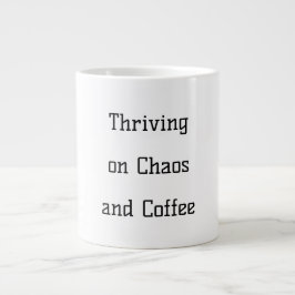 A emocionar-se com a caneca engraçada Chaos (e Caf