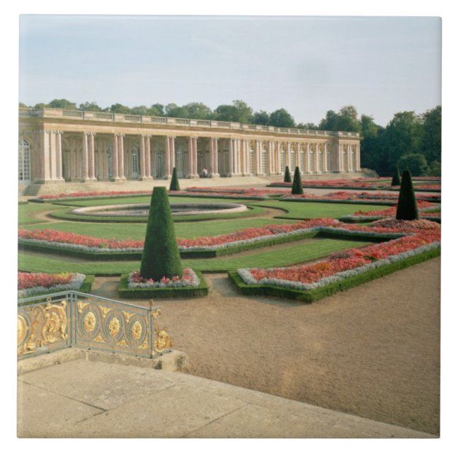 A fachada do jardim do Trianon grande, 1687 (phot (Frente)