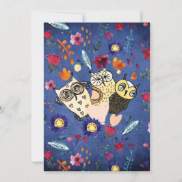 A feliz família animal de pássaros no Jardim Flor