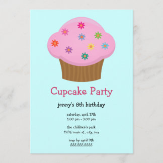 A flor polvilha convites de festas do cupcake