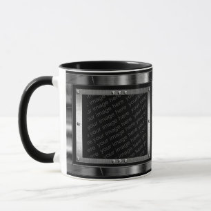A foto do metal molda a caneca