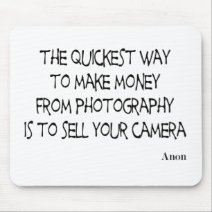 A fotografia cita o mousepad