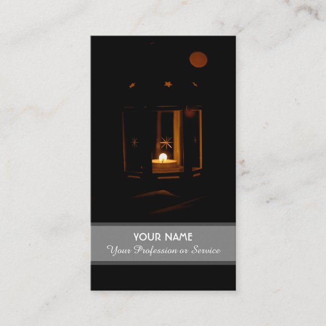A luz da vela acende a cartão de visita escura (Frente)