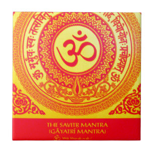 A MAIORIA DE MANTRA HINDU SAGRADO DE GAYATRI
