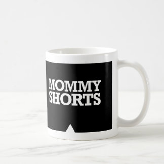 A mamãe Shorts a caneca