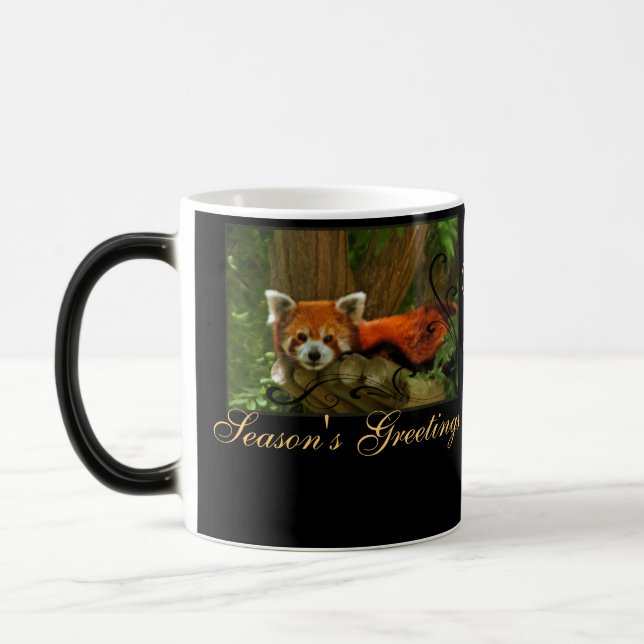 A natureza da panda vermelha tempera a caneca do (Esquerda)