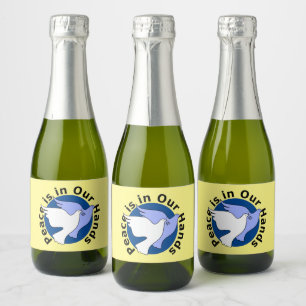 A PAZ ESTÁ NAS NOSSAS MÃOS