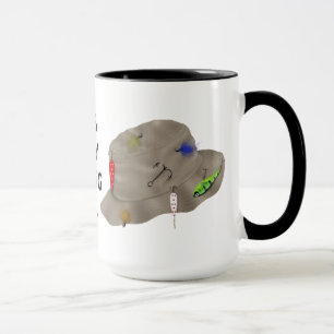 A pesca afortunada do pai ostenta a caneca