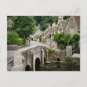 A ponte em Castle Combe, cartão postal do Reino Un