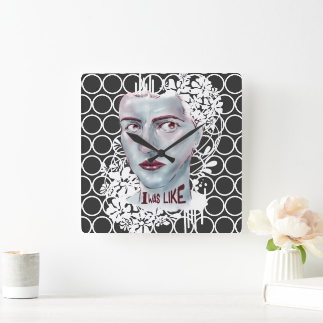 A Praça do Relógio de Parede que eu estava dentro (Lar)