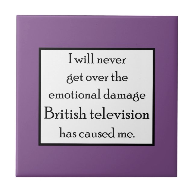 A televisão britânica me danificou emocionalmente. (Frente)