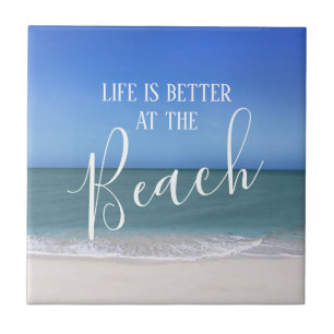 A vida é melhor na foto bonita da praia