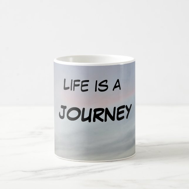 A "VIDA É UMA CANECA DA VIAGEM " (Centro)