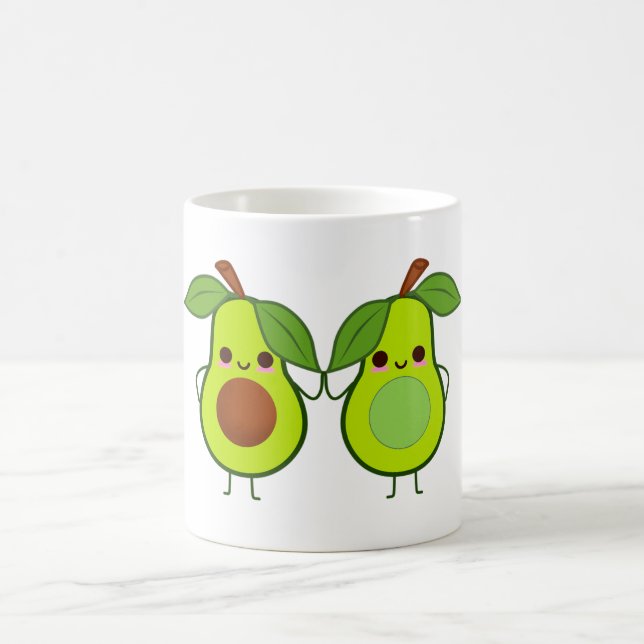 Abacates bonitos segurando a caneca (Centro)