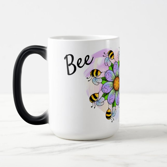 Abelha mágica com caneca de fundo do coração paste (Esquerda)