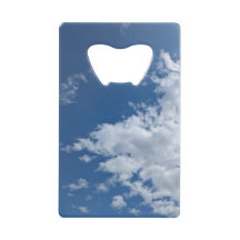 Um triângulo de nuvens