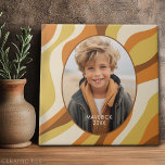 Abstrato de linha orgânica - 1 Foto - Cores de mel<br><div class="desc">Uma arte orgânica de abstrato com cores amarelas e castanhas quentes. O design moderno destaca sua foto favorita. Também inclui uma fonte simples para o nome e um padrão de abstrato art. Se precisar mover alguma coisa,  clique no botão personalizar para fazer alterações.</div>