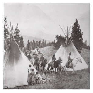 Acampamento do Teepee do nativo americano,