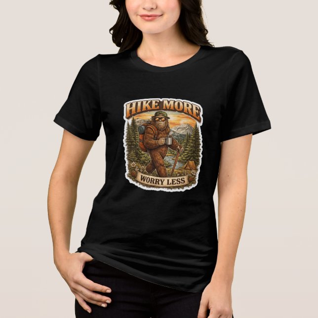 Acampe Mais, Preocupe Menos Bigfoot Camping  (Frente)
