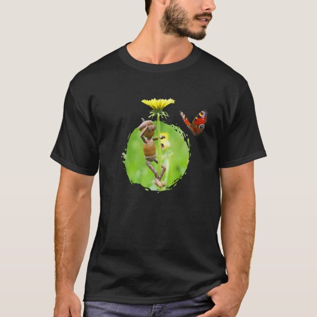 Acorn elf com uma borboleta em uma camiseta de ale (Frente)