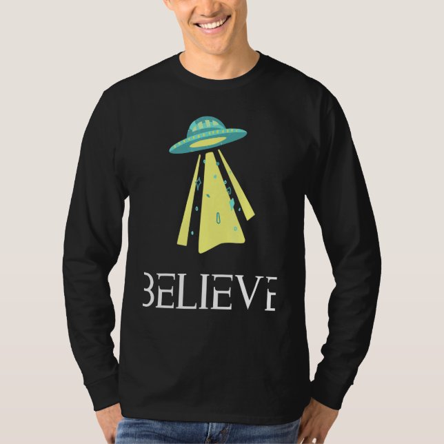 Acreditem na Camisa de Alienígena 1 (Frente)
