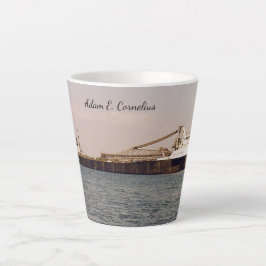 Adam E. Cornelius, caneca latte
