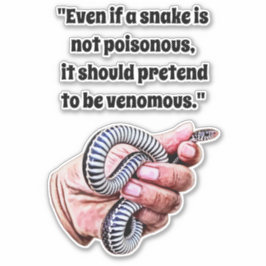 Adesivo a mão segurando o bebê cobra réptil cita arte