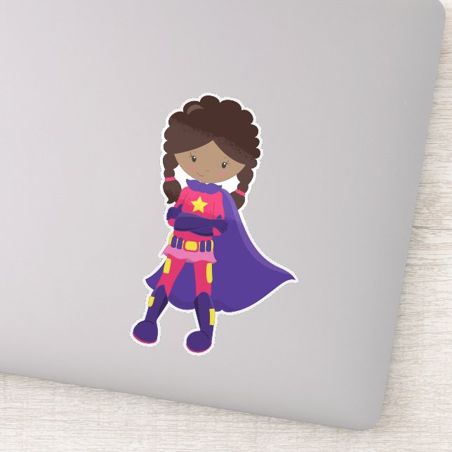 Adesivo African American Girl, Super Herói Girl, Cabo (Detalhe)