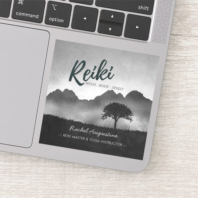 Adesivo B&W Instrutor de Mediação do Mestre Yoga de Salóni (Detalhe)