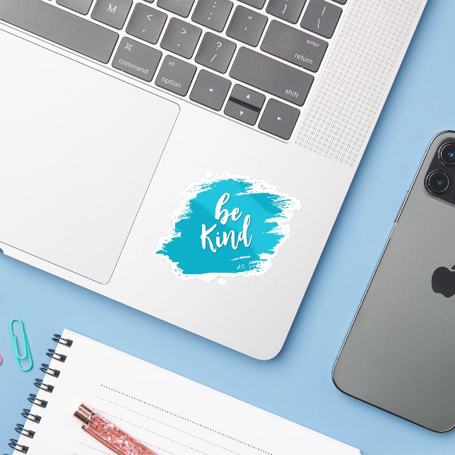 Adesivo be kind sticker (Notebook com iPhone)