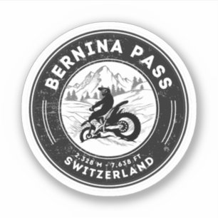 Adesivo Bernina passa turnê de moto em swiss-alps