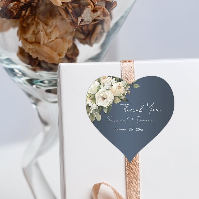 Adesivo Coração Casamento Azul Boho Dusty, Buquê de Rosa Branca (Criador carregado)