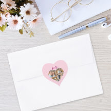 Colagem Fotográfica Caprichosa de Coração Monogram