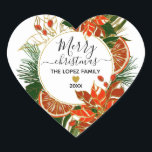 Adesivo Coração Poinsettia Citrus Dourado Winter Merry Christmas<br><div class="desc">As poinsetos vermelhos festivos e as fatias vibrantes de citrinos de laranja criam um design de Natal ousado. As folhas verdes escuras enquadram-nas.</div>