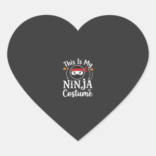 Adesivo Coração Roupa de Ninja Engraçada Design de Halloween_1