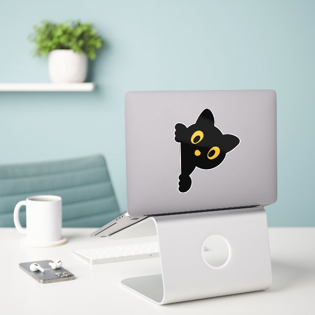 Adesivo de Gato Fofo – Design Adorável (Laptop na mesa)