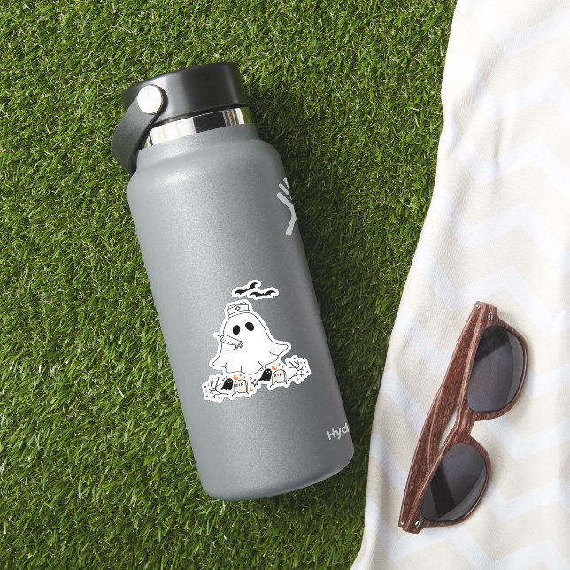 Adesivo Enfermeira Ghost Cute Halloween Design Classic T S (HydroFlask Insitu)