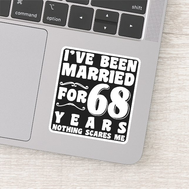 Adesivo Estou Casado Há 68 Anos Presente de Encontro (Detalhe)