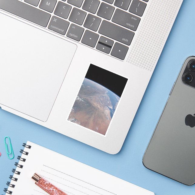 Adesivo Etiópia E Parte Do Mar Vermelho (Notebook com iPhone)