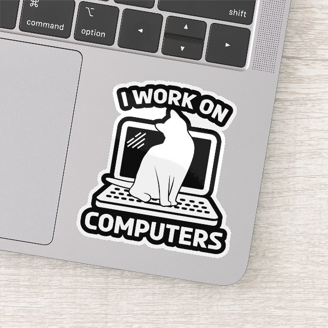 Adesivo Eu Trabalho Em Computadores Gato Engraçado (Detalhe)