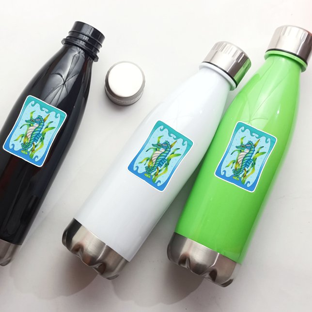 Adesivo Fantasy Blue Seacavalo Dragão Dragão Marinheiro Fr (Sea dragon seahorse with tail wrapped around seaweed in blue water frame, bubbles on vinly sticker.)