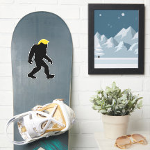 Funny Bigfoot em Trump Yellow Hair 2024 Eleições