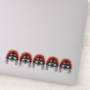Adesivo ladybugs está em um Laptop de linha