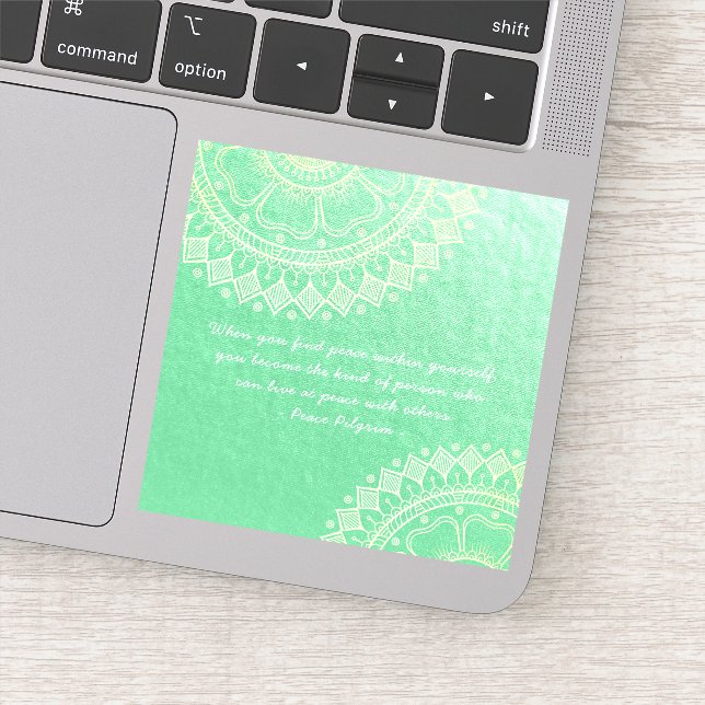 Adesivo Meditação de Yoga Professora Green Dourada Mandala (Detalhe)