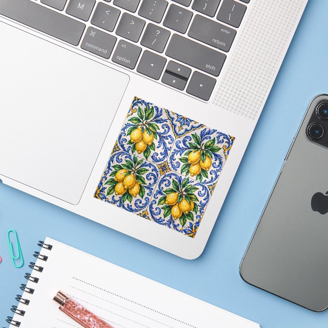 Adesivo Mediterranean Lemon Azulejo Tile (Notebook com iPhone)