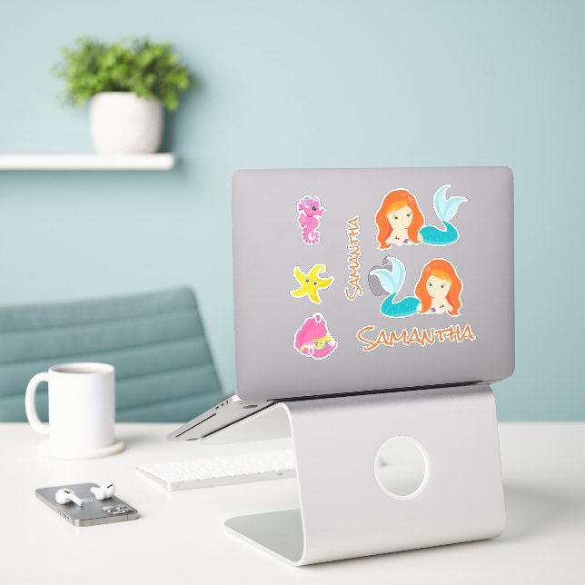 Adesivo Mermaid Orange Sea Amigos Sticker (Laptop na mesa)